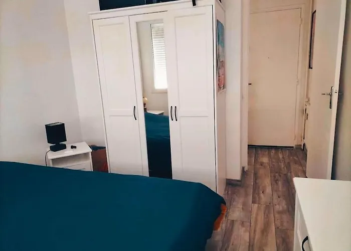 Cozy Free Parking Apartment Caen